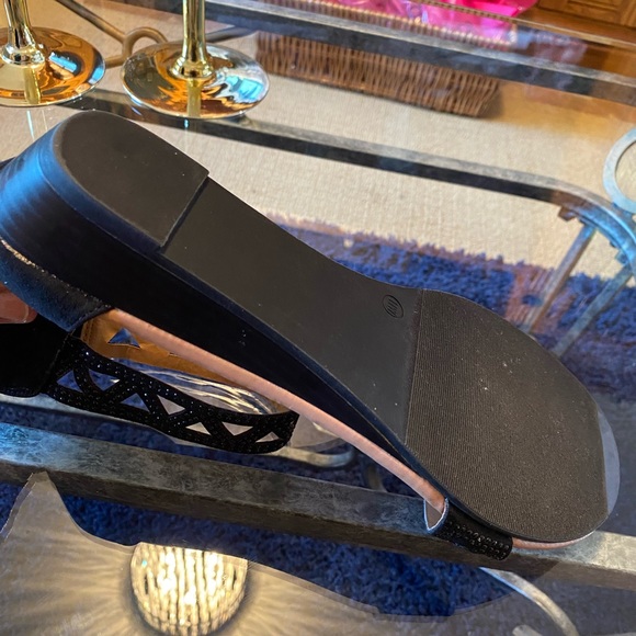 Beautiful - Picture 4 of 7